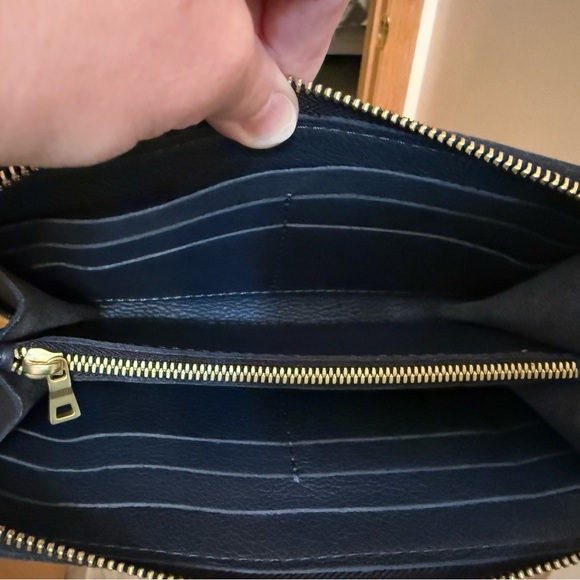 Portland Leather Goods Accordion Zip wallet in Night Owl - Picture 3 of 3